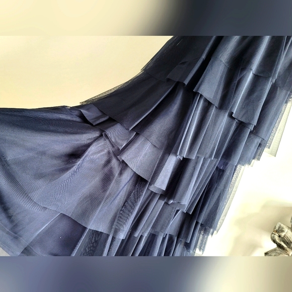 Tadashi Shoji evening, prom, wedding guest gown size 12 - Picture 6 of 12